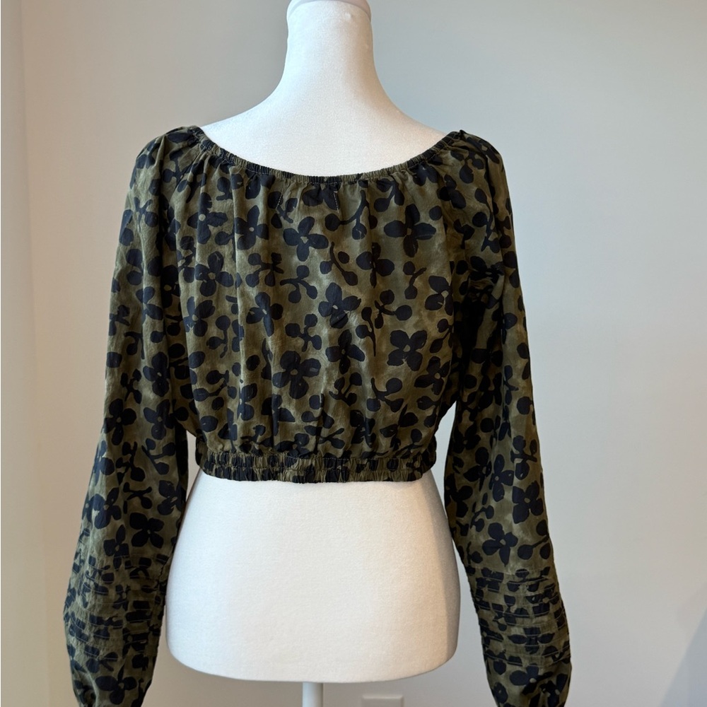 Apiece Apart Olive Green and Black Off-Shoulder Crop Top - Picture 5 of 7